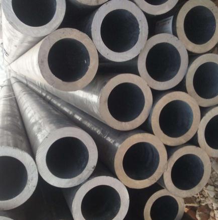 42CrMo無(wú)縫鋼管.jpg 42CrMo無(wú)縫鋼管.jpg